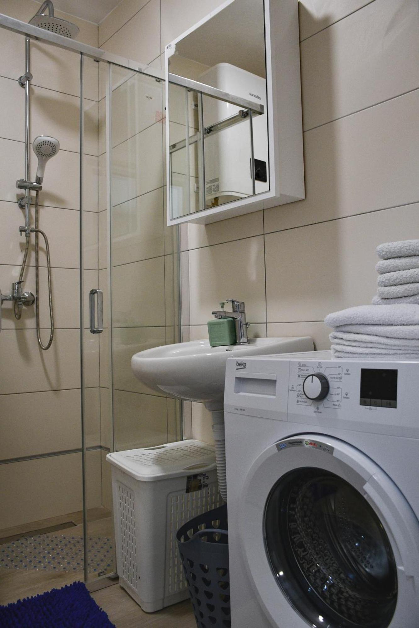 Raj Apartment Kotor Bagian luar foto