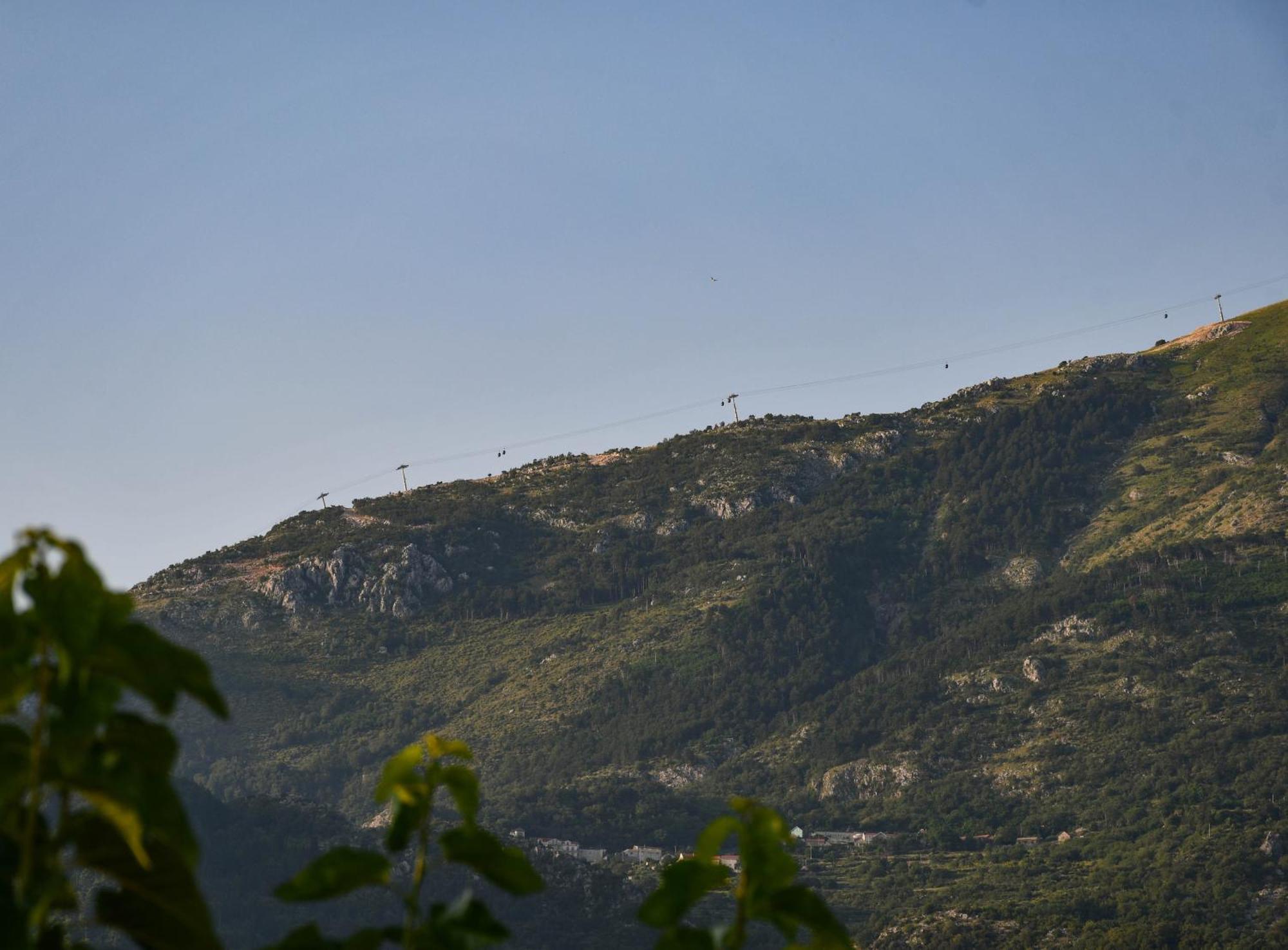 Raj Apartment Kotor Bagian luar foto