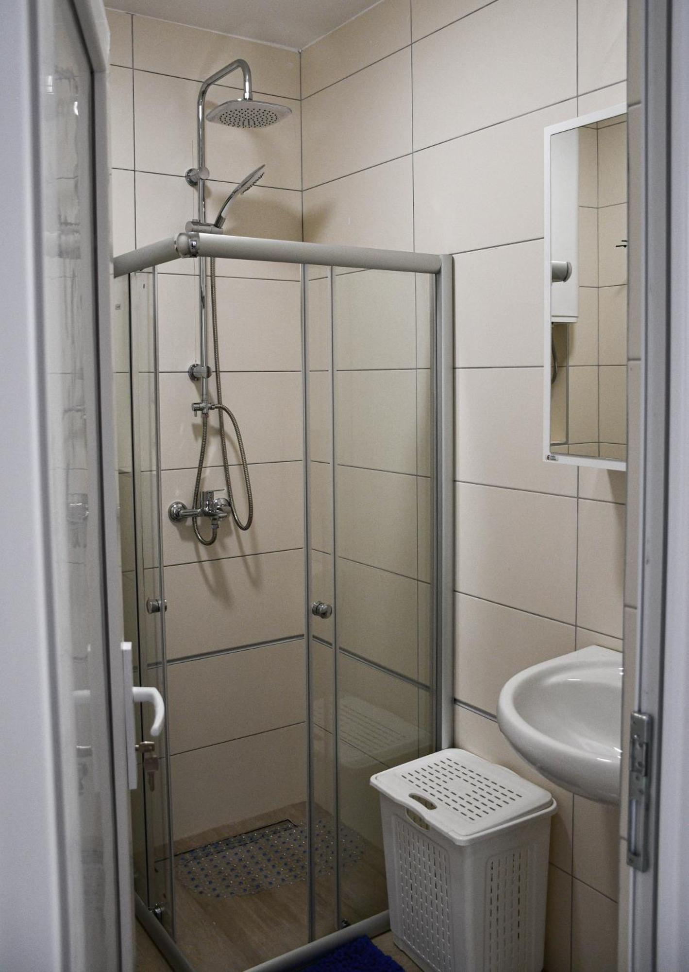 Raj Apartment Kotor Bagian luar foto