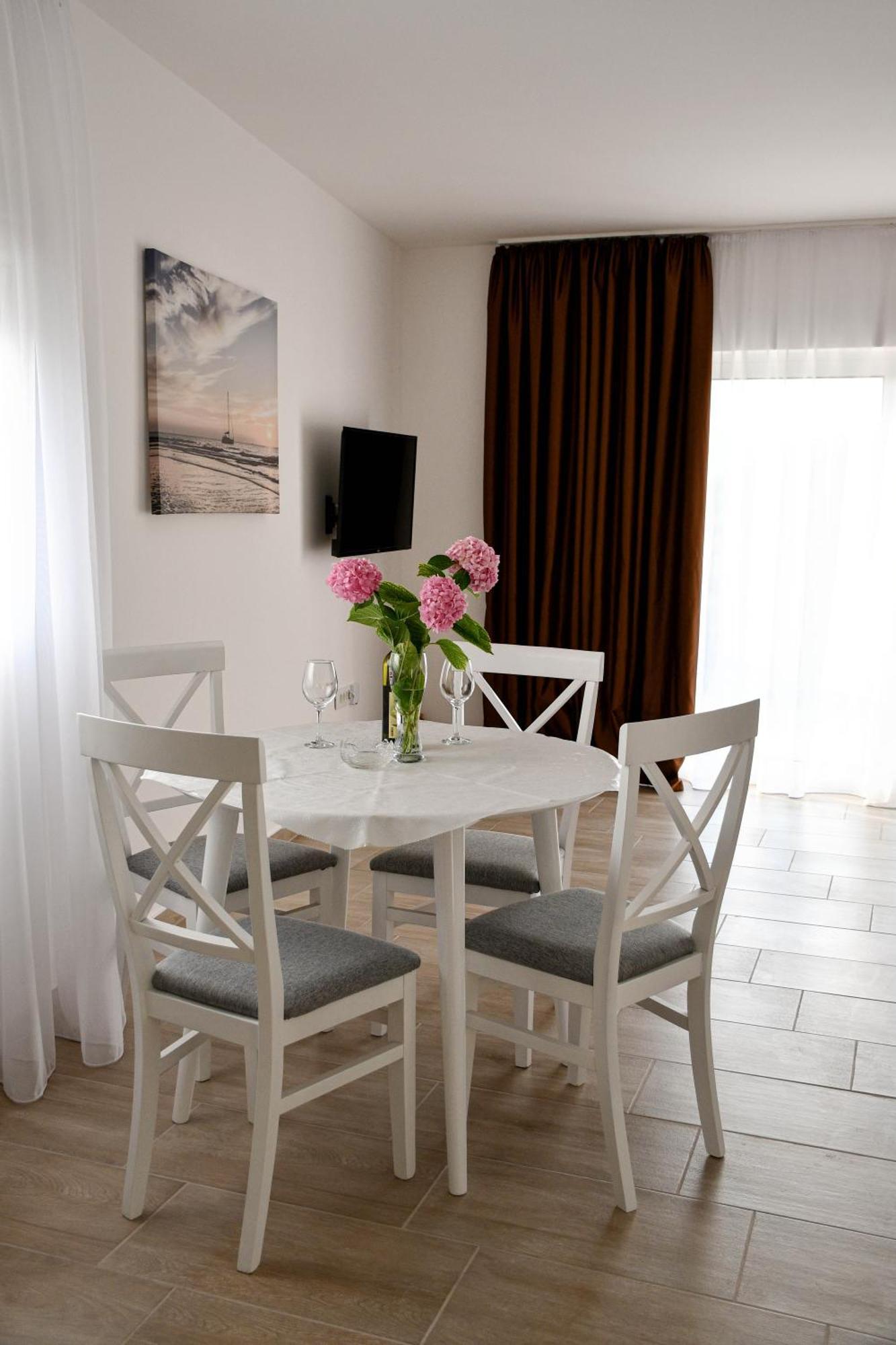 Raj Apartment Kotor Bagian luar foto