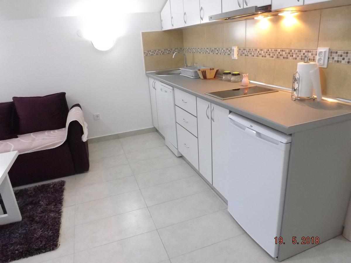 Raj Apartment Kotor Bagian luar foto