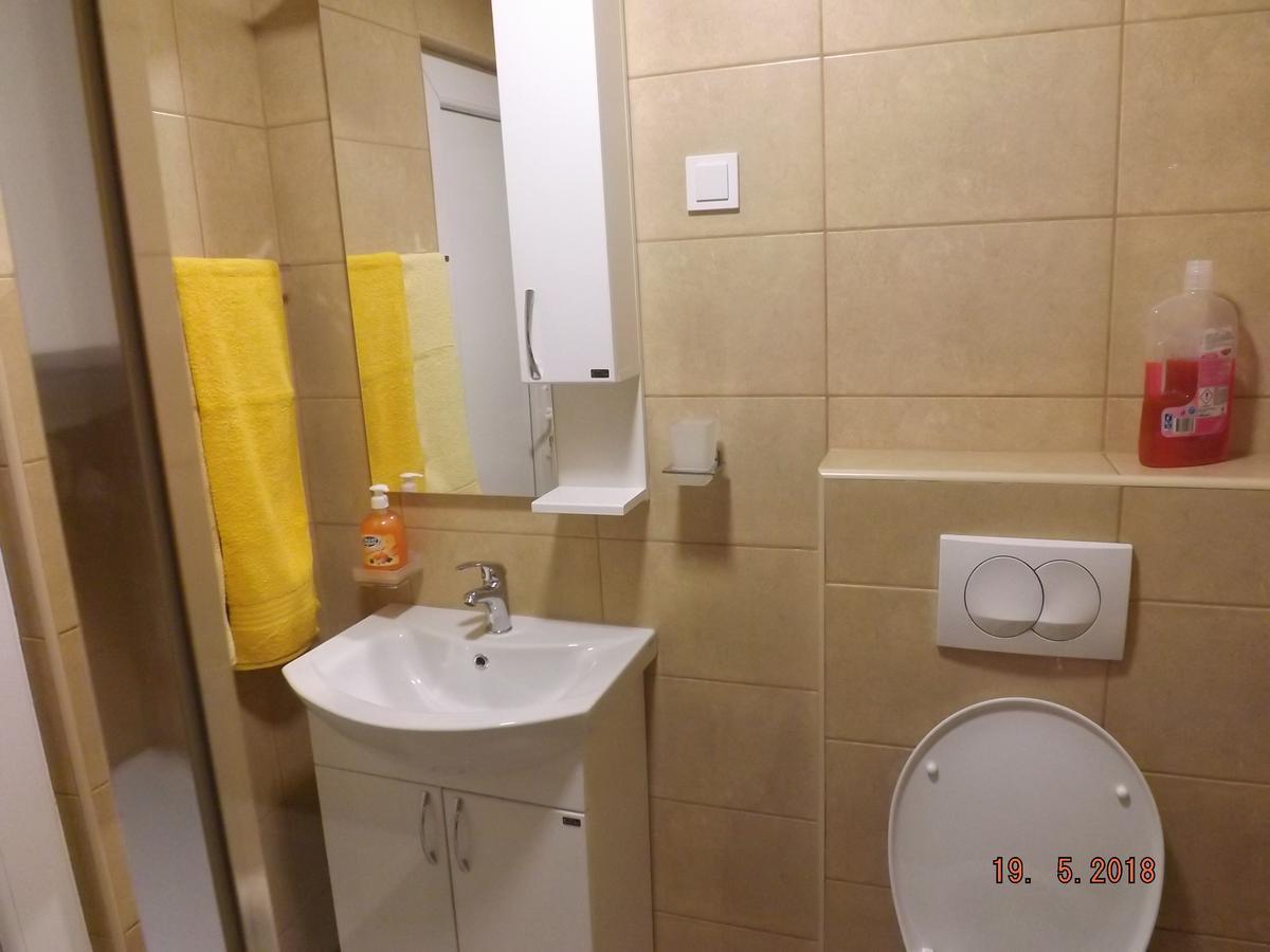 Raj Apartment Kotor Bagian luar foto
